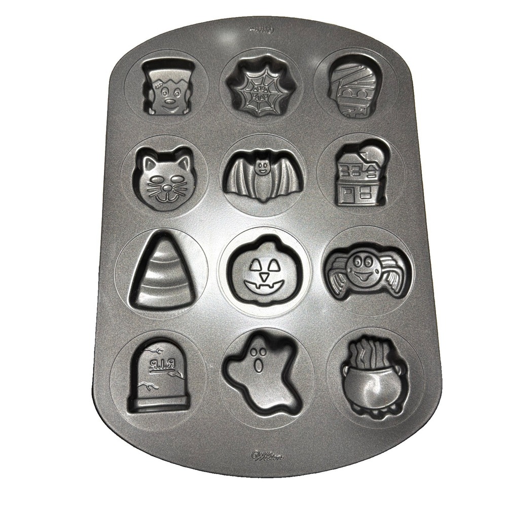Wilton Halloween Cooking candy Baking mold Pan Sheet Cooking Cat Spider Ghost